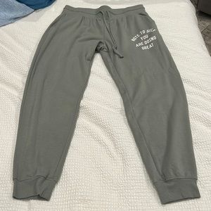 Sweatpants (part of set)